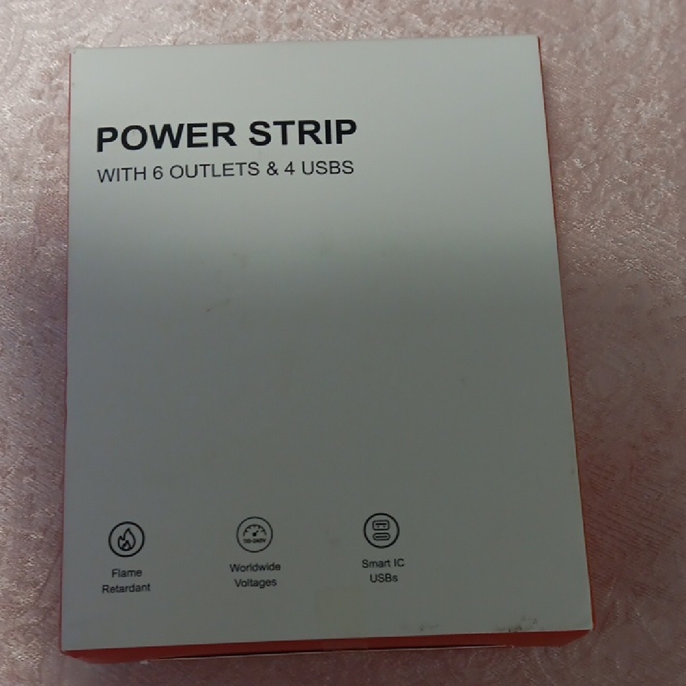 Power Strip with USB Ports - Picture 3 of 4